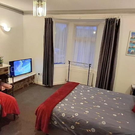 Plymouth Airbnb ภายนอก รูปภาพ