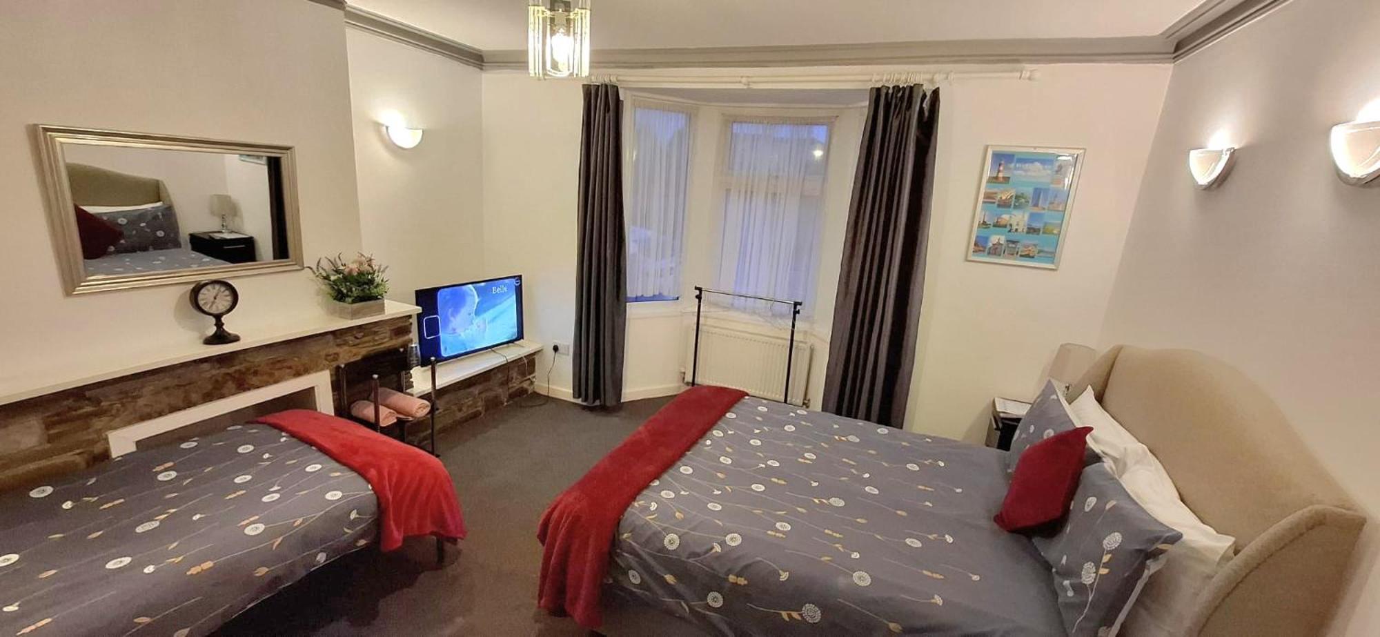 Plymouth Airbnb ภายนอก รูปภาพ